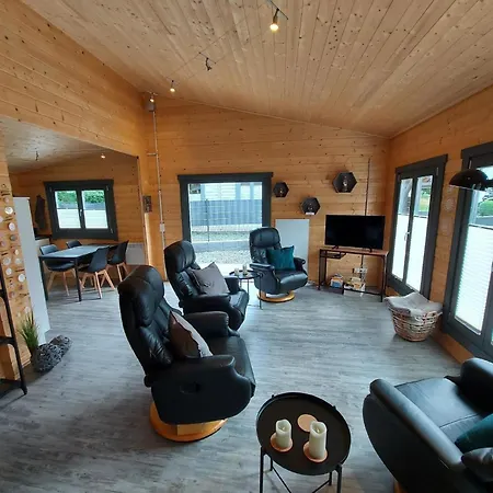 Holzhaus Blockbohlenhaus Barbara Zur Alleinnutzung Fuer Bis Zu 4 Personen 別荘 *